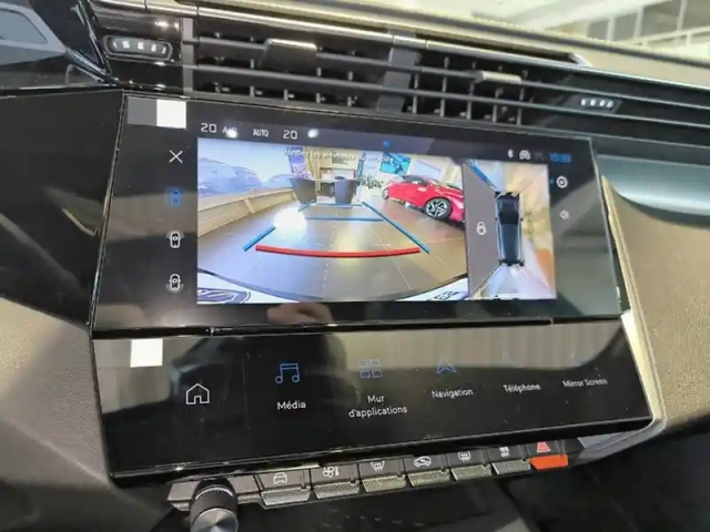 Peugeot 308 electrique 55 kwh 156ch — photo 15