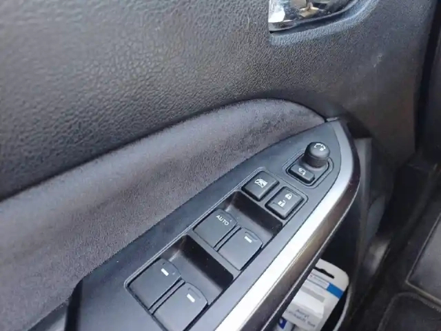 Suzuki Vitara 1.0 boosterjet — photo 26