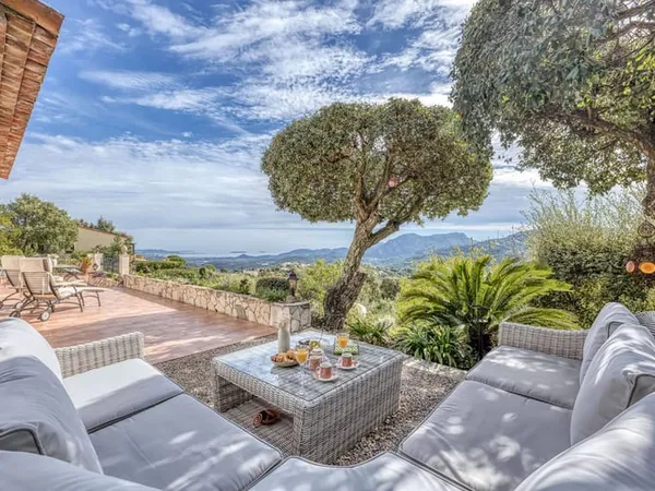 Les Adrets-De-L'Estérel - Villa De Charme En Pierre Avec Vue Mer Exceptionnelle