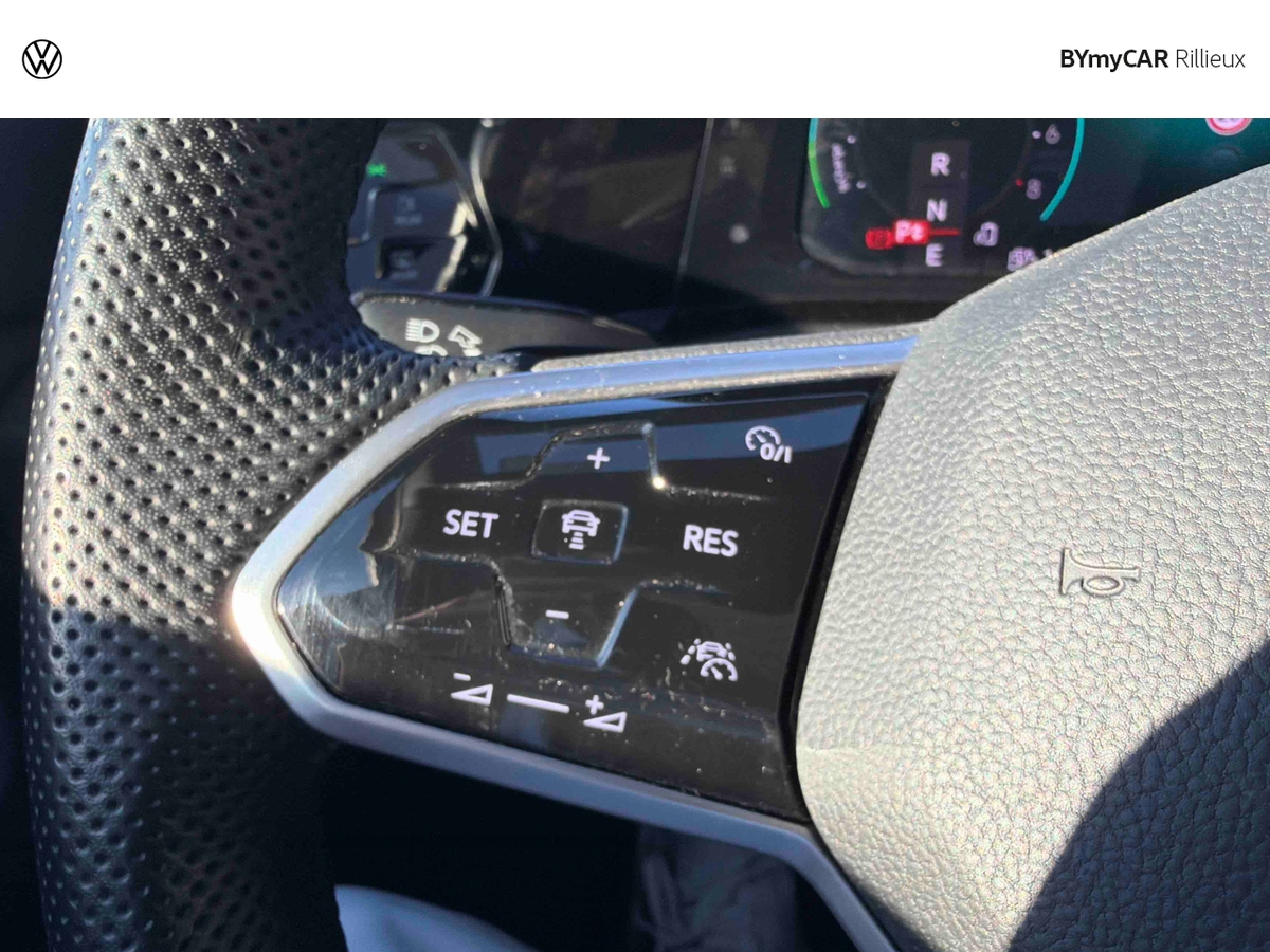 Volkswagen Golf 1.4 Hybrid Rechargeable OPF 245 DSG6 — photo 18