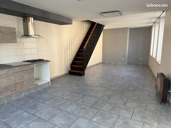 Loue maison 3 chambres sur etroeungt
