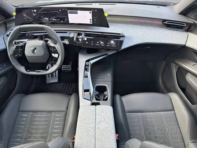 Peugeot 3008 hybrid 145 e-dcs6 — photo 8