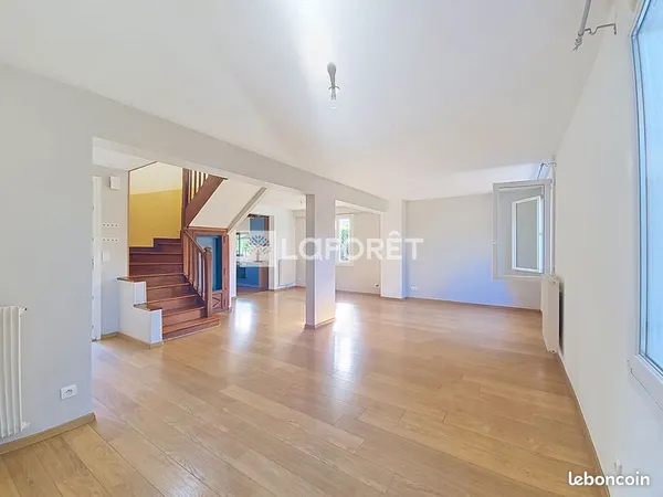 Maison 6 pièces 136 m²