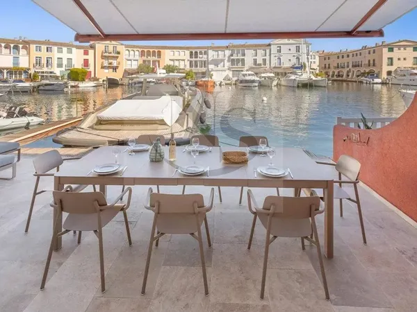 Villa 7 pièces 160 m²
