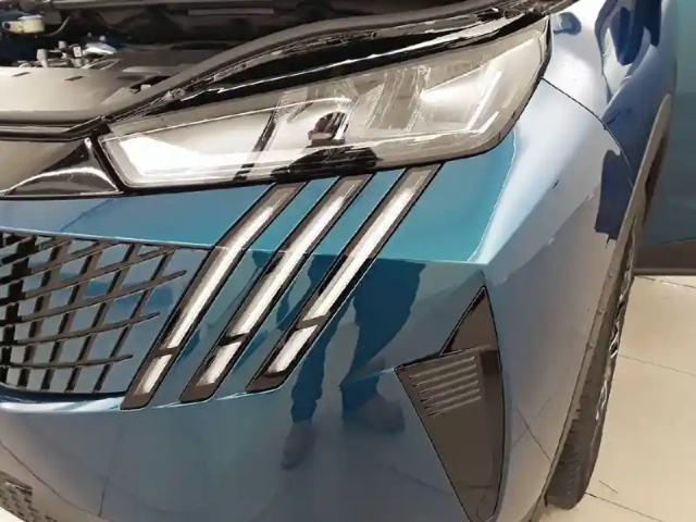Peugeot 5008 hybrid 136 e-dcs6 — photo 103