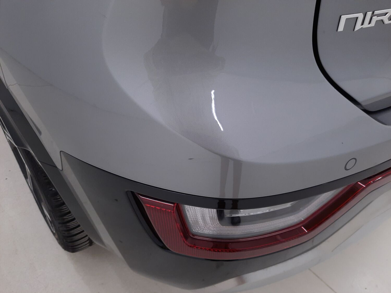 Kia Niro — photo 23