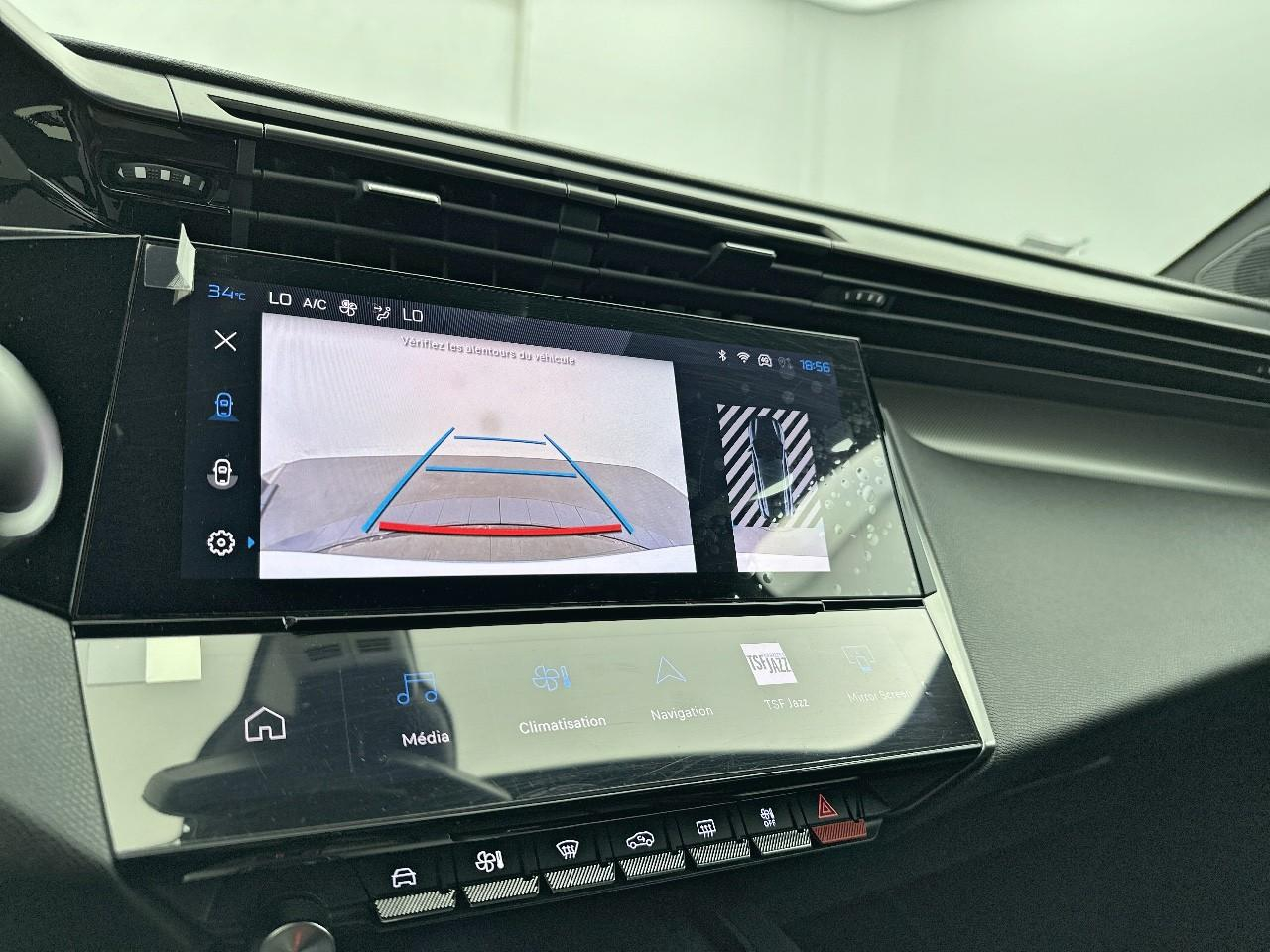 Peugeot 308 sw phev 180 e-eat8 gt — photo 25