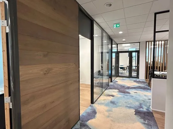 Bureaux haut de gamme - Clé en main à La Jonxion (face gare TGV)