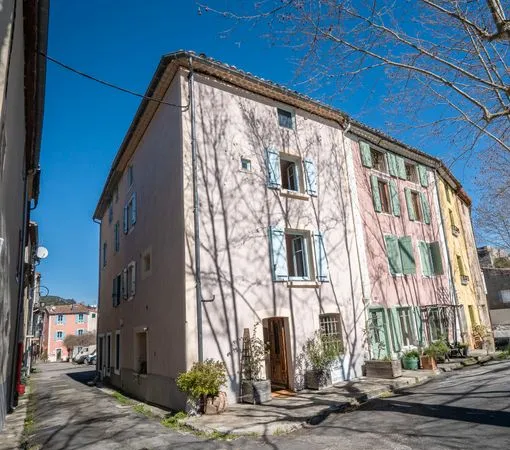 Maison au pied des Pyrénées Audoises