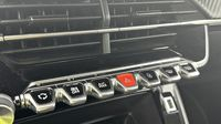 Peugeot 208 1.2 PureTech 100ch S&S Style 118g — photo 15