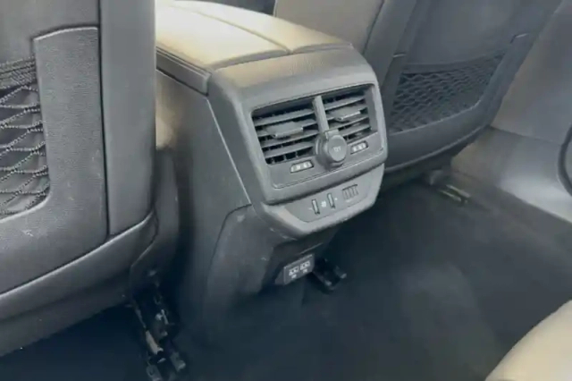 Peugeot 5008 puretech 180ch s&amp;s eat8 — photo 26