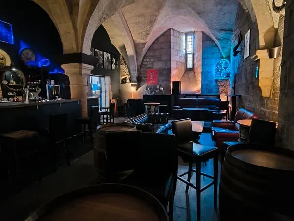 à vendre - le belzé - bar événementiel atypique à nevers