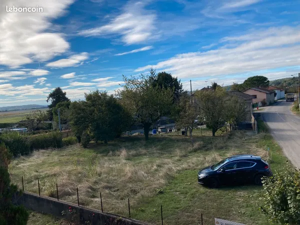 Terrain constructible de 743 M2