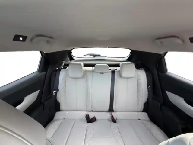 Ds Ds 3 crossback e-tense la première — photo 11
