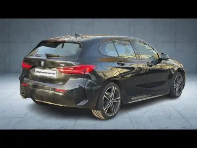 Bmw Serie 1 série 1 118ia 136ch m sport dkg7 — photo 2