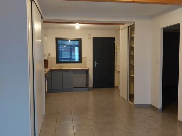 Appartement non meuble