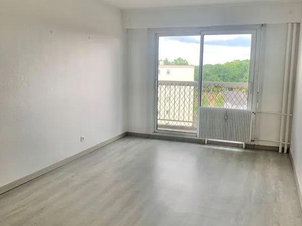 A LOUER, BEAU F2 de 47m² à LINGOLSHEIM