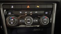 Volkswagen T-Roc 1.0 TSI 115ch IQ.Drive Euro6d-T — photo 26