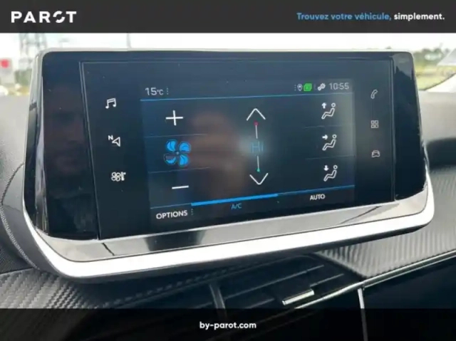Peugeot 2008 1.2 puretech 130ch s&amp;s allure eat8 7cv — photo 4