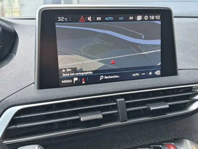 Peugeot 3008 puretech 130ch s&amp;s bvm6 — photo 19