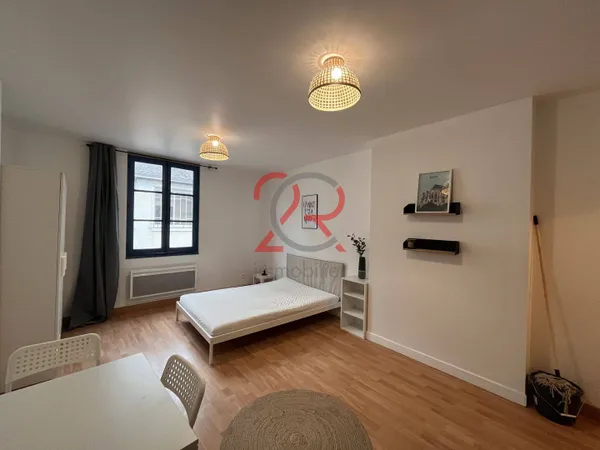 Studio 1 pièce 25 m²