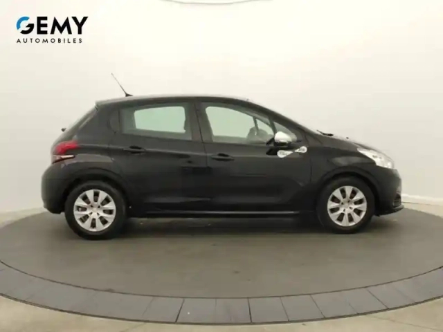 Peugeot 208 1.2 puretech 68ch bvm5 — photo 4