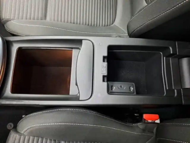 Renault Scenic tce 140 fap - 21 — photo 30