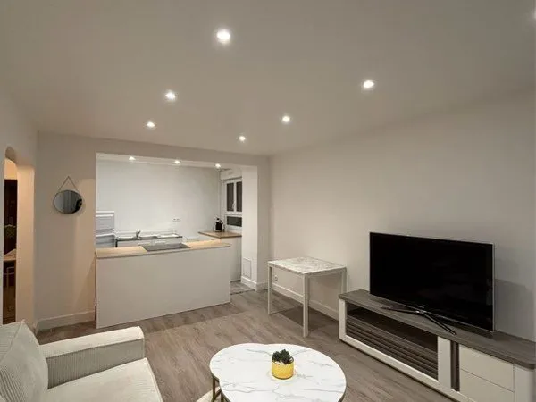 Appartement Meublé Refait à neuf RDC