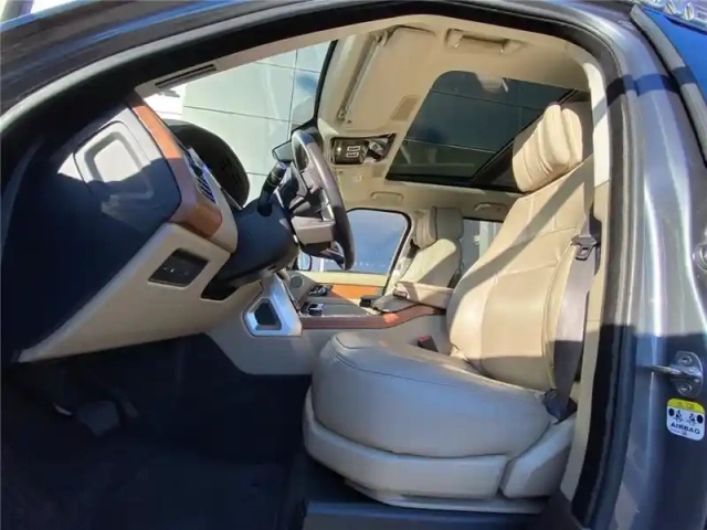 Land Rover Range Rover mark vii swb p400e phev si4 2.0l 400ch — photo 13