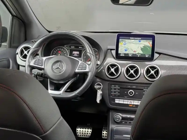 Mercedes Classe B 180 d fascination — photo 3