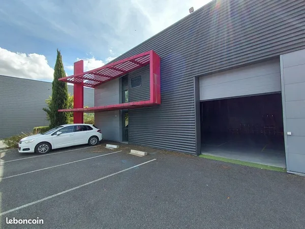 LOCAL D'ACTIVITE 165 m² BOULOC