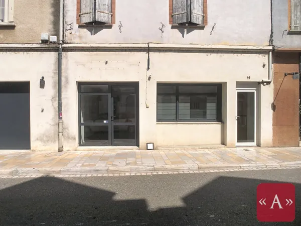 Local commercial 3 pièces 60 m²