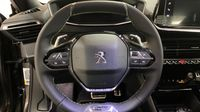 Peugeot 2008 1.2 PureTech 130ch S&S GT EAT8 — photo 13