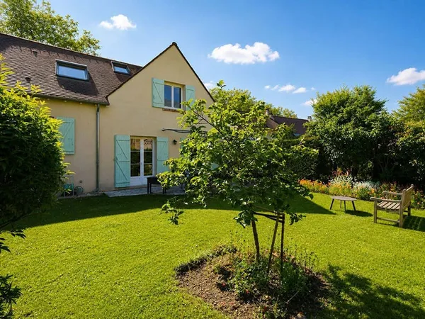 Maison 8 pièces 163 m²