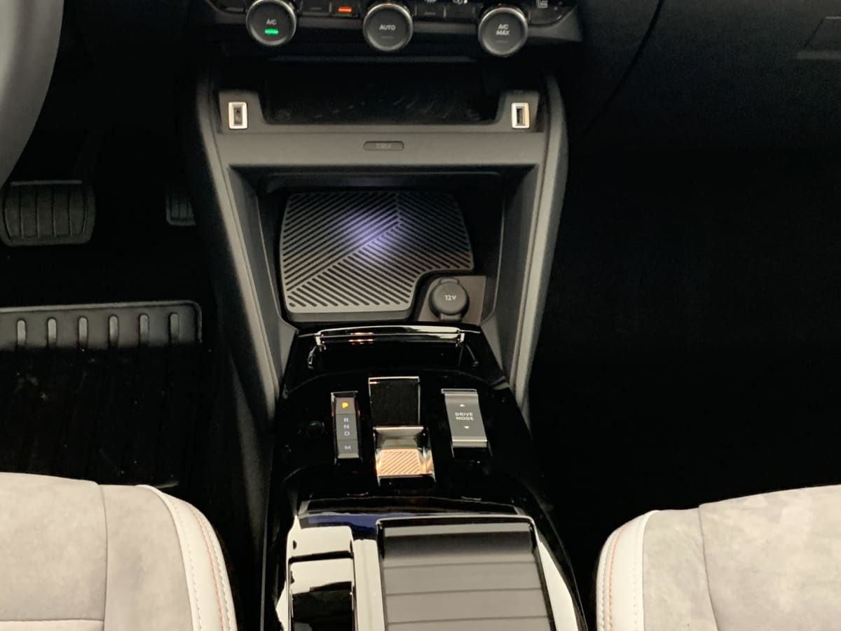 Citroën C4 — photo 17