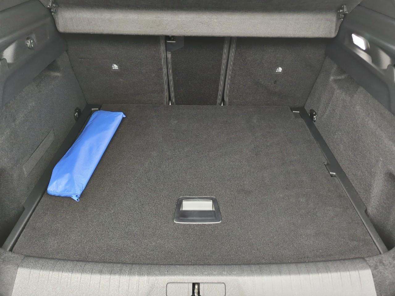 Peugeot 3008 hybrid 145 e-dcs6 allure — photo 6
