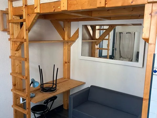 Studio meublé