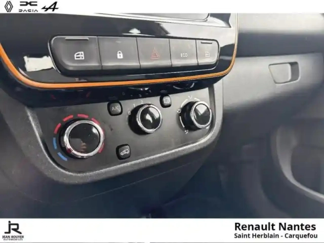 Dacia Spring 45ch confort plus - achat intégral — photo 12