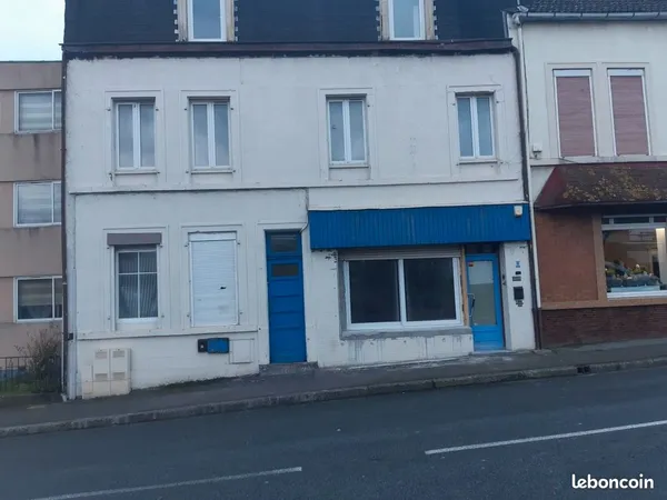 Immeuble de rapport 19 pièces 240 m²