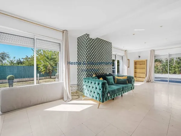 Maison 9 pièces 168 m²