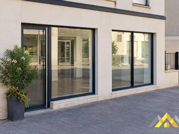 Local commercial 50 m²