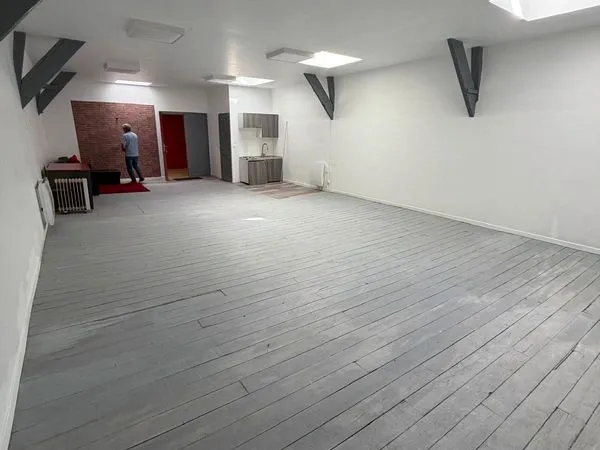 Atelier d'artistes et stockage