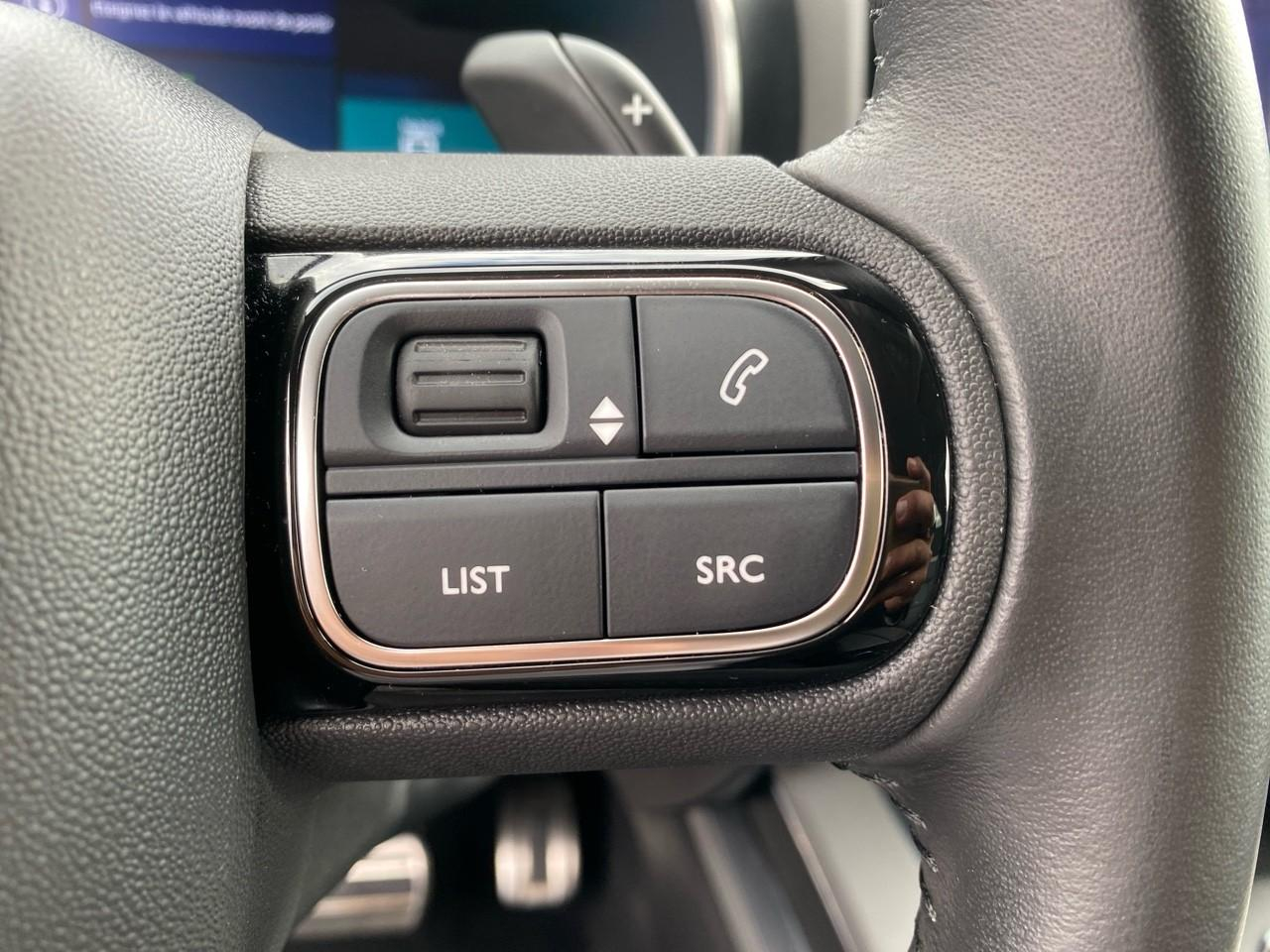 Citroën C5 Aircross hybrid rechargeable 225ch shine pack e-eat8 — photo 19