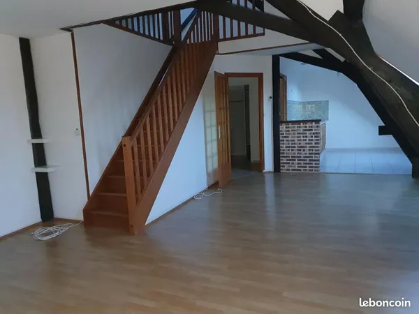 Appartement 3 pièces à vendre sur Saint Quentin, quartier Remicourt en TBE