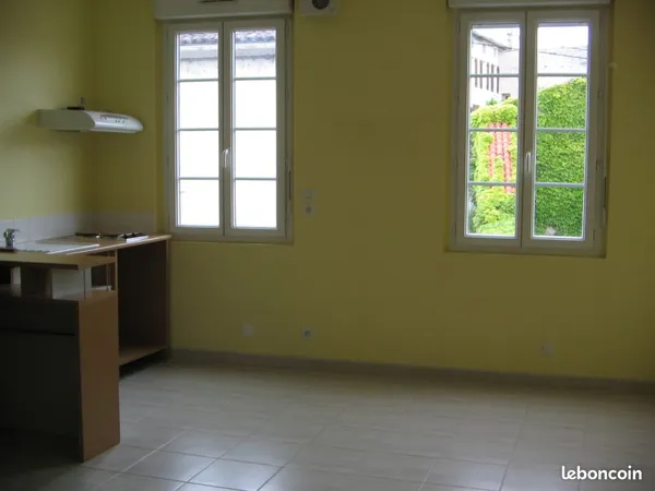 Loue T3 javrezac 16100