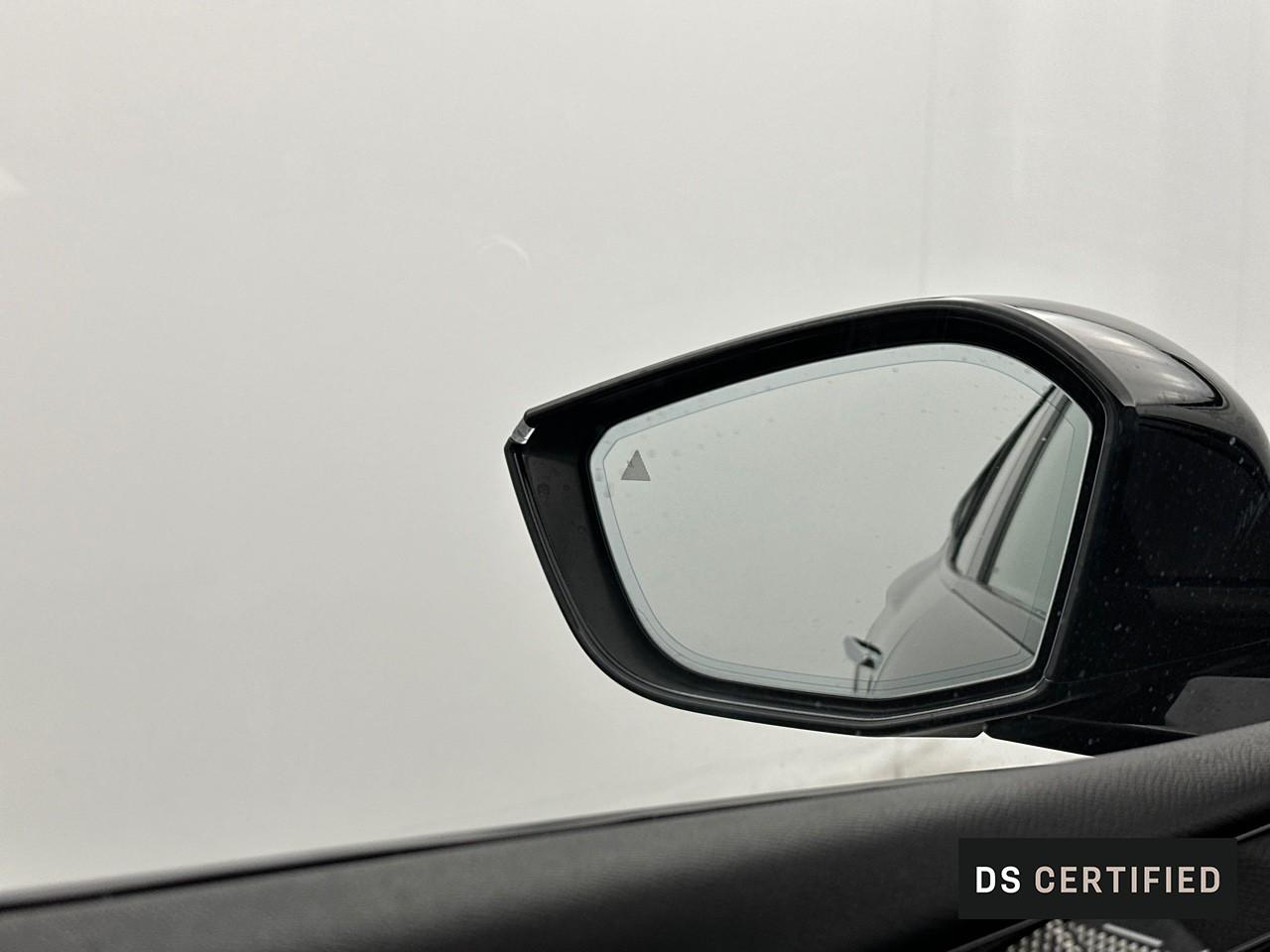 Ds Ds 4 hybride e-tense 225 eat8 performance line+ — photo 17