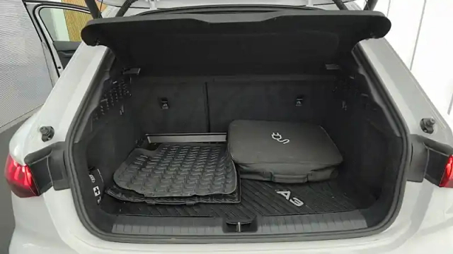 Audi A3 sportback 40 tfsie 204 s tronic 6 — photo 22