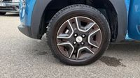 Dacia Spring Expression — photo 20