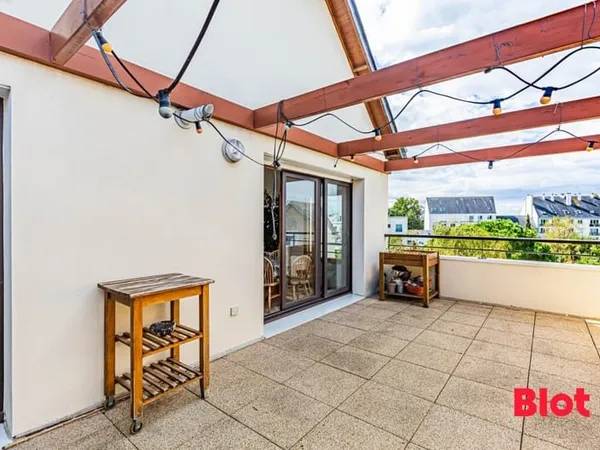 Saint-Félix, Appartement à vendre 3 chambres, terrasse, garage, ascenseur