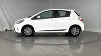 Toyota Yaris 100h Dynamic 5p RC19 — photo 7